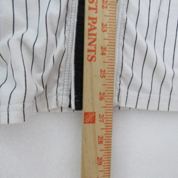 Chicago Bull NBA #66 Black White Snap Button Cotton Blend Jersey - Picture 4 of 10